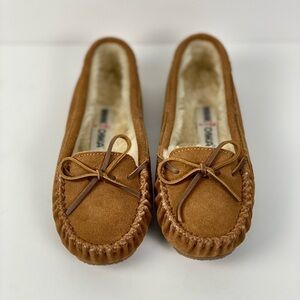 New Minnetonka - Cally Tan Suede Tied Fur Inside Moccasin Loafers